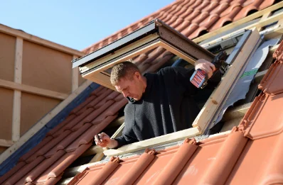 Pose de fenêtres de toit Velux aux Bottereaux
